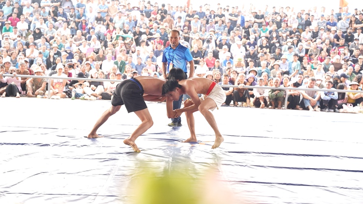 Khai mạc giải Vật Dân tộc truyền thống xã Dương Hoà mở rộng xuân Bính Ngọ 2026
- Ảnh 22.