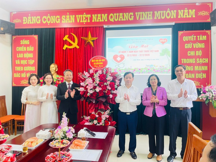  Trạm Y tế xã Gặp mặt kỷ niệm 71 năm ngày Thầy thuốc Việt Nam (27/2/1955 - 27/2/2026)- Ảnh 1.