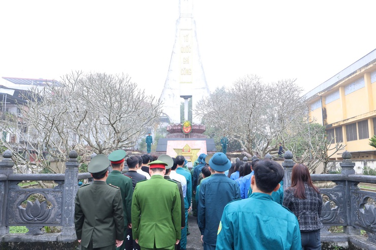 Vân Đình: 47 thanh niên tình nguyện lên đường nhập ngũ năm 2026- Ảnh 6.