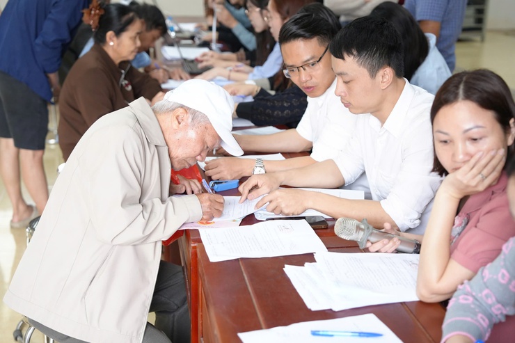 XÃ THANH OAI CHI TRẢ TIỀN BỒI THƯỜNG, HỖ TRỢ GIẢI PHÓNG MẶT BẰNG DỰ ÁN ĐẦU TƯ XÂY DỰNG KHU ĐÔ THỊ THỂ THAO OLYMPIC- Ảnh 5.