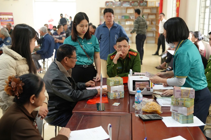 XÃ THANH OAI CHI TRẢ TIỀN BỒI THƯỜNG, HỖ TRỢ GIẢI PHÓNG MẶT BẰNG DỰ ÁN ĐẦU TƯ XÂY DỰNG KHU ĐÔ THỊ THỂ THAO OLYMPIC- Ảnh 7.