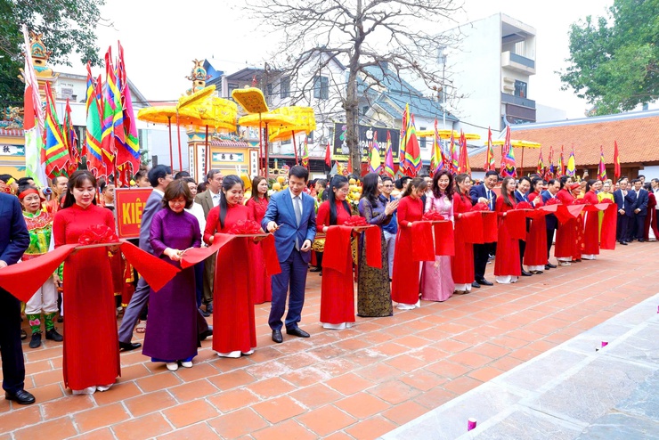XÃ THƯ LÂM TỔ CHỨC LỄ ĐÓN NHẬN QUYẾT ĐỊNH DI SẢN VĂN HÓA PHI VẬT THỂ QUỐC GIA LỄ HỘI ĐỀN SÁI; KHÁNH THÀNH CÔNG TRÌNH TU BỔ, TÔN TẠO ĐÌNH THỤY LÔI VÀ KHAI MẠC LỄ HỘI ĐỀN SÁI XUÂN BÍNH NGỌ 2026- Ảnh 15.