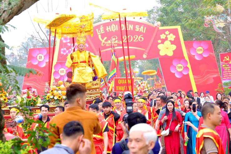 ĐẶC SẮC LỄ RƯỚC VUA GIẢ – ĐIỂM NHẤN NỔI BẬT CỦA LỄ HỘI ĐỀN SÁI, XÃ THƯ LÂM- Ảnh 15.