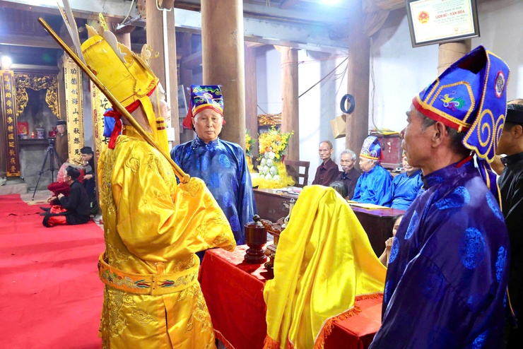 ĐẶC SẮC LỄ RƯỚC VUA GIẢ – ĐIỂM NHẤN NỔI BẬT CỦA LỄ HỘI ĐỀN SÁI, XÃ THƯ LÂM- Ảnh 28.