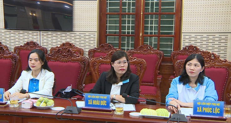 Cụm thi đua số 10 Hội LHPN TP Hà Nội hưởng ứng Tết trồng cây tại xã Phúc Thọ- Ảnh 2.