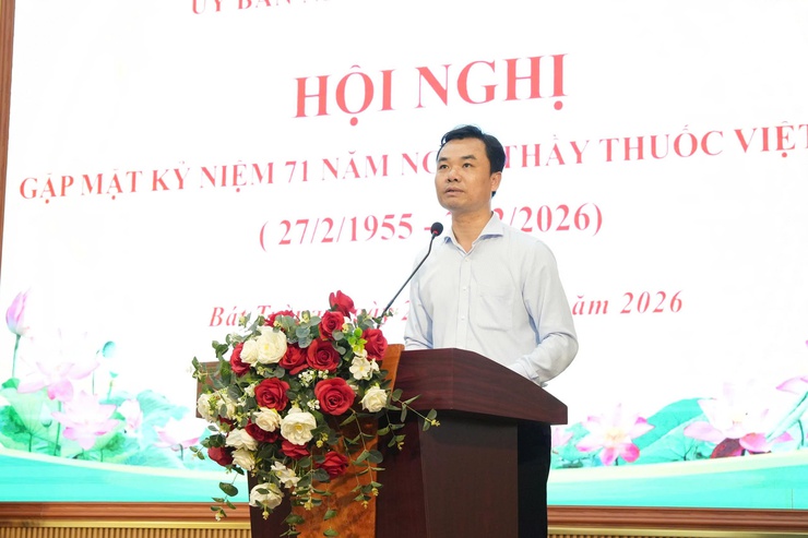 Bát Tràng tri ân những "chiến sĩ áo trắng" vì sức khỏe Nhân dân- Ảnh 5.