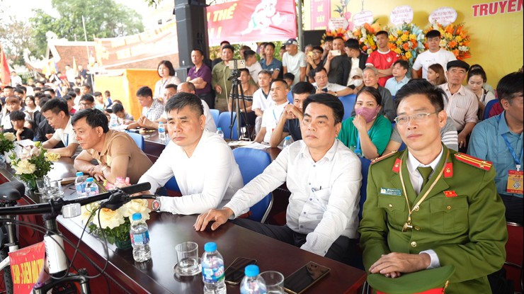 Ngày thi đấu thứ 2 Giải Vật Dân tộc truyền thống xã Dương Hoà mở rộng Xuân Bính Ngọ 2026- Ảnh 1.