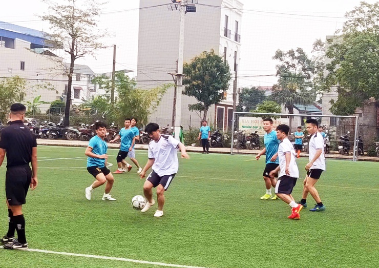 Xã Quảng Bị: sôi nổi Giải bóng đá mừng Đảng, mừng Xuân Bính Ngọ năm 2026- Ảnh 11.