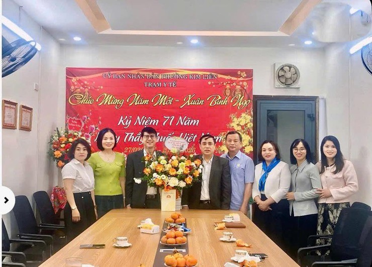 PHƯỜNG KIM LIÊN THĂM, CHÚC MỪNG TRẠM Y TẾ NHÂN 71 NĂM NGÀY THẦY THUỐC VIỆT NAM- Ảnh 7.