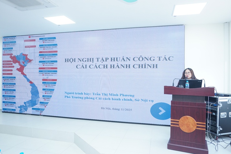 Gia Lâm đẩy mạnh cải cách hành chính năm 2026, lấy người dân và doanh nghiệp làm trung tâm phục vụ- Ảnh 1.