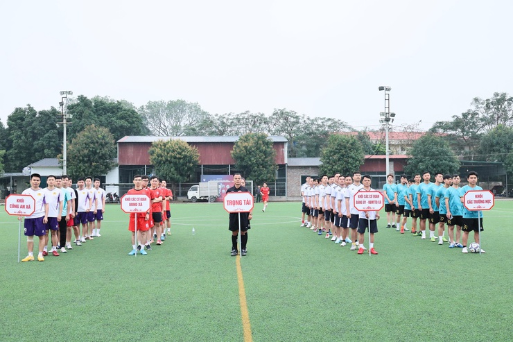 Xã Quảng Bị: sôi nổi Giải bóng đá mừng Đảng, mừng Xuân Bính Ngọ năm 2026- Ảnh 2.