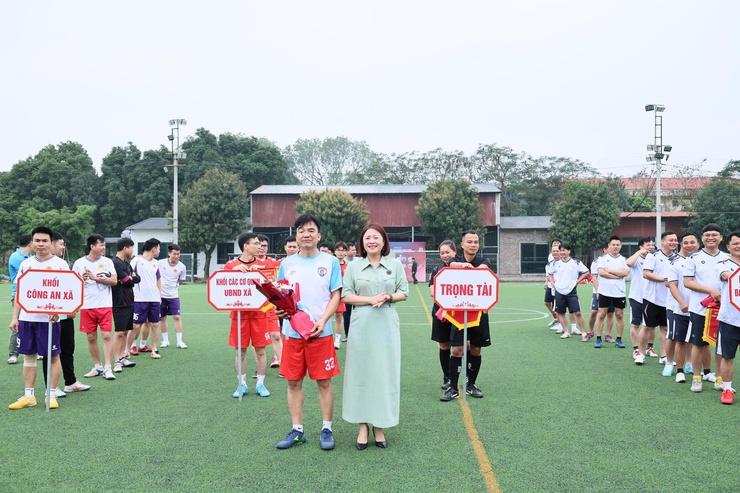 Xã Quảng Bị: sôi nổi Giải bóng đá mừng Đảng, mừng Xuân Bính Ngọ năm 2026- Ảnh 4.