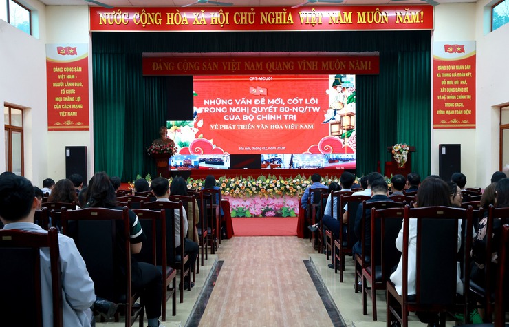 TRUNG GIÃ: HỌC TẬP NGHỊ QUYẾT SỐ 79 VÀ SỐ 80 CỦA BỘ CHÍNH TRỊ - Ảnh 2.