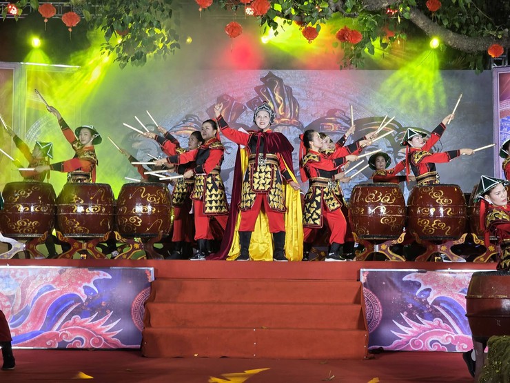 Tưng bừng Liên hoan trống hội Thăng Long phường Phú Lương lần thứ I năm 2026- Ảnh 7.