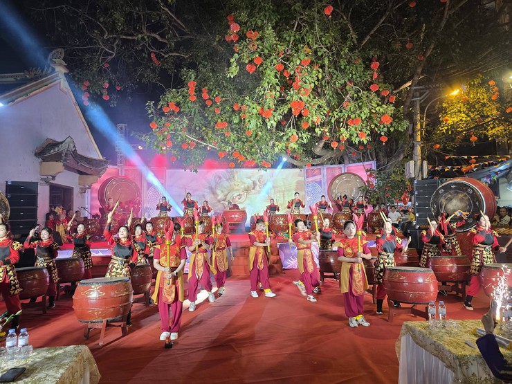 Tưng bừng Liên hoan trống hội Thăng Long phường Phú Lương lần thứ I năm 2026- Ảnh 3.