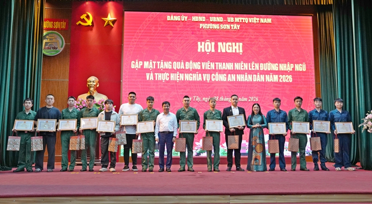 PHƯỜNG SƠN TÂY GẶP MẶT, ĐỘNG VIÊN CÔNG DÂN LÊN ĐƯỜNG NHẬP NGŨ- Ảnh 3.