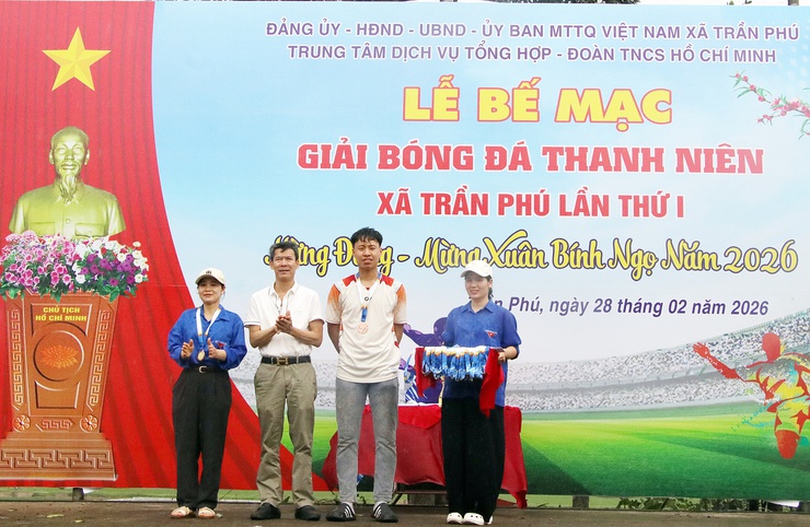 Bế mạc giải bóng đá thanh niên lần thứ I “Mừng Đảng Mừng Xuân” Bính Ngọ 2026- Ảnh 7.