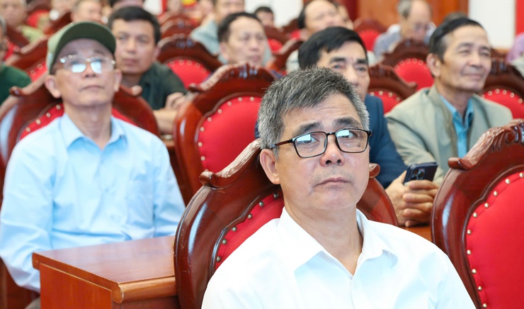 Xã Quang Minh tập huấn công tác bầu cử cho gần 800 cán bộ, bảo đảm chuẩn bị chu đáo cho ngày hội toàn dân- Ảnh 3.