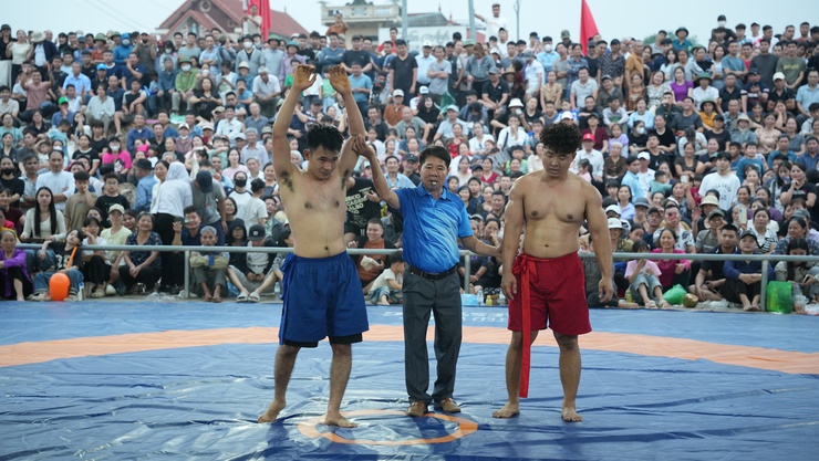 Ngày thi đấu thứ 2 Giải Vật Dân tộc truyền thống xã Dương Hoà mở rộng Xuân Bính Ngọ 2026- Ảnh 6.