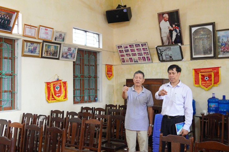 Đồng chí Vũ Ngọc Hòa, Phó Bí thư Thường trực Đảng ủy phường kiểm tra các khu vực bỏ phiếu bầu cử đại biểu Quốc hội Việt Nam khóa XVI và đại biểu HĐND các cấp nhiệm kỳ 2026 – 2031- Ảnh 6.