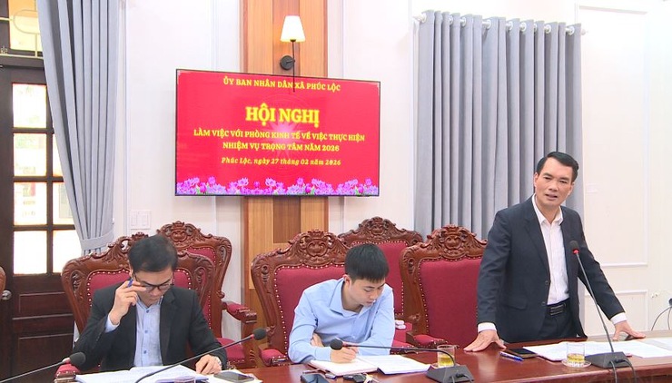 UBND xã tổ chức Hội nghị làm việc với phòng Kinh tế về việc thực hiện nhiệm vụ trọng tâm năm 2026- Ảnh 2.
