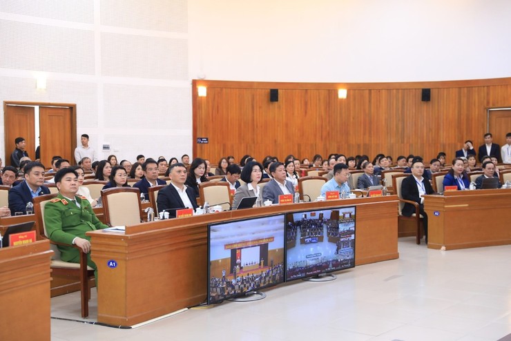 Bí thư Thành ủy Nguyễn Duy Ngọc là một trong 05 ứng cử viên đại biểu Quốc hội khóa XVI tại đơn vị bầu cử số 10 của thành phố Hà Nội- Ảnh 2.