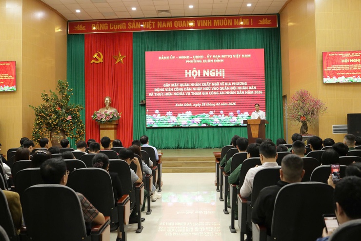 Phường Xuân Đỉnh: gặp mặt quân nhân xuất ngũ và động viên công dân nhập ngũ năm 2026- Ảnh 1.