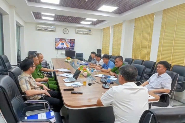 PHƯỜNG HỒNG HÀ TIẾP SÓNG HỘI NGHỊ TRỰC TUYẾN TẬP HUẤN CÔNG TÁC BẦU CỬ ĐẠI BIỂU QUỐC HỘI KHÓA XVI VÀ ĐẠI BIỂU HĐND CÁC CẤP NHIỆM KỲ 2026–2031- Ảnh 2.