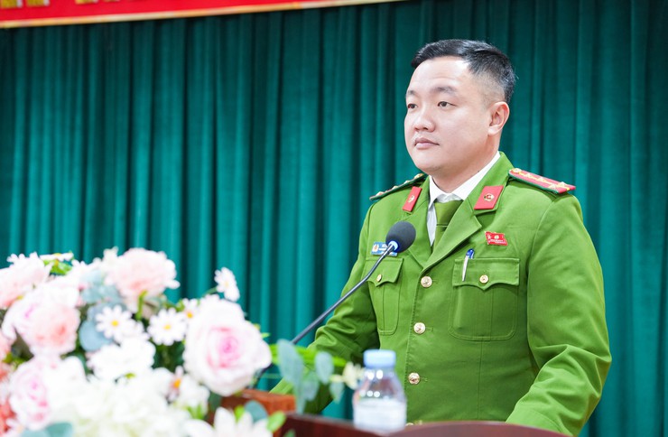 CÔNG AN XÃ QUỐC OAI CÔNG BỐ QUYẾT ĐỊNH ĐIỀU ĐỘNG CÁN BỘ- Ảnh 6.