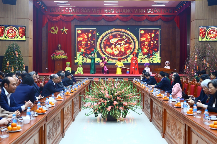 THẠCH THẤT GẶP MẶT CÁN BỘ CHỦ CHỐT QUA CÁC THỜI KỲ VÀ NHỮNG NGƯỜI CON QUÊ HƯƠNG THÀNH ĐẠT- Ảnh 15.