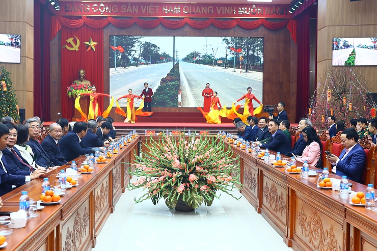 THẠCH THẤT GẶP MẶT CÁN BỘ CHỦ CHỐT QUA CÁC THỜI KỲ VÀ NHỮNG NGƯỜI CON QUÊ HƯƠNG THÀNH ĐẠT- Ảnh 16.