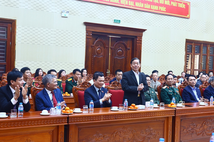 THẠCH THẤT GẶP MẶT CÁN BỘ CHỦ CHỐT QUA CÁC THỜI KỲ VÀ NHỮNG NGƯỜI CON QUÊ HƯƠNG THÀNH ĐẠT- Ảnh 7.