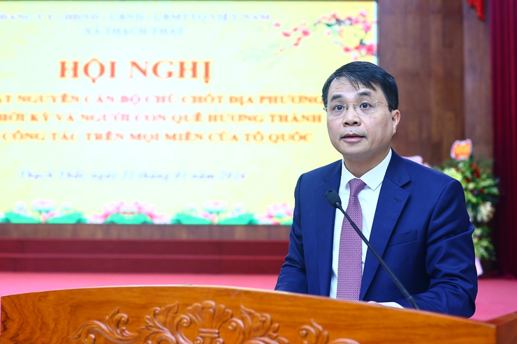 THẠCH THẤT GẶP MẶT CÁN BỘ CHỦ CHỐT QUA CÁC THỜI KỲ VÀ NHỮNG NGƯỜI CON QUÊ HƯƠNG THÀNH ĐẠT- Ảnh 1.