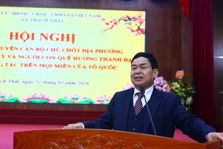 THẠCH THẤT GẶP MẶT CÁN BỘ CHỦ CHỐT QUA CÁC THỜI KỲ VÀ NHỮNG NGƯỜI CON QUÊ HƯƠNG THÀNH ĐẠT- Ảnh 2.