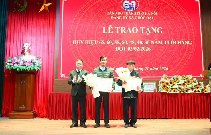 96 NĂM THÀNH LẬP ĐẢNG CSVN: ĐẢNG BỘ XÃ QUỐC OAI ĐƯA NHỮNG QUYẾT SÁCH ĐẠI HỘI XIV CỦA ĐẢNG VÀO CUỘC SỐNG- Ảnh 10.