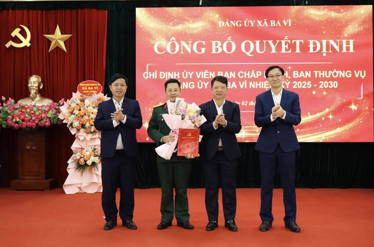 XÃ BA VÌ TỔ CHỨC LỄ CHÀO CỜ ĐẦU TUẦN VÀ TRIỂN KHAI NHIỆM VỤ TRỌNG TÂM THÁNG 02/2026- Ảnh 5.