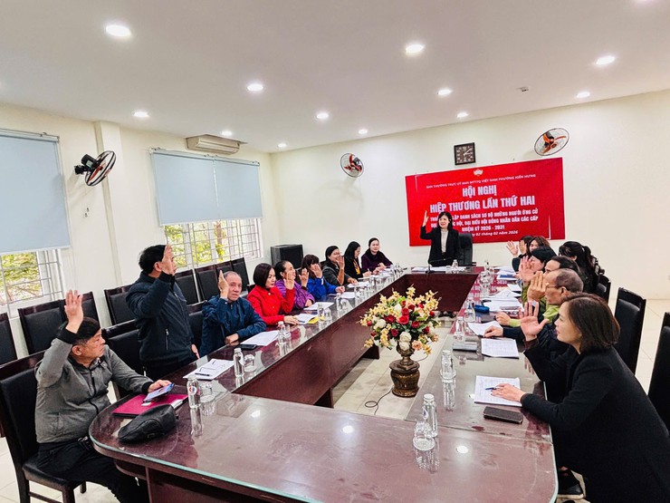 Ban thường trực UB. MTTQ phường Kiến Hưng tổ chức hội nghị Hiệp thương lần thứ hai thoả thuận lập danh sách sơ bộ những người ứng cử đại biểu quốc hội và đại biểu HĐND các cấp nhiệm kỳ 2026 - 2031- Ảnh 2.