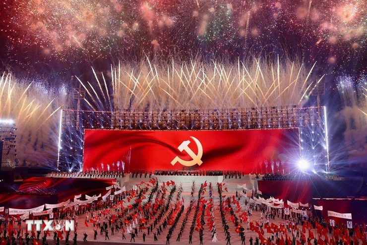 Kỷ niệm 96 năm ngày thành lập Đảng CSVN (3-2-1930 - 3-2-2026): Đảng Cộng sản Việt Nam vững vàng đưa đất nước vào kỷ nguyên phát triển mới.- Ảnh 2.