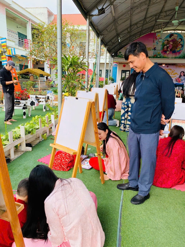 HỘI THI "EM VẼ ƯỚC MƠ XUÂN" – TOẢ SÁNG NHỮNG NÉT VẼ TUỔI THƠ.- Ảnh 6.