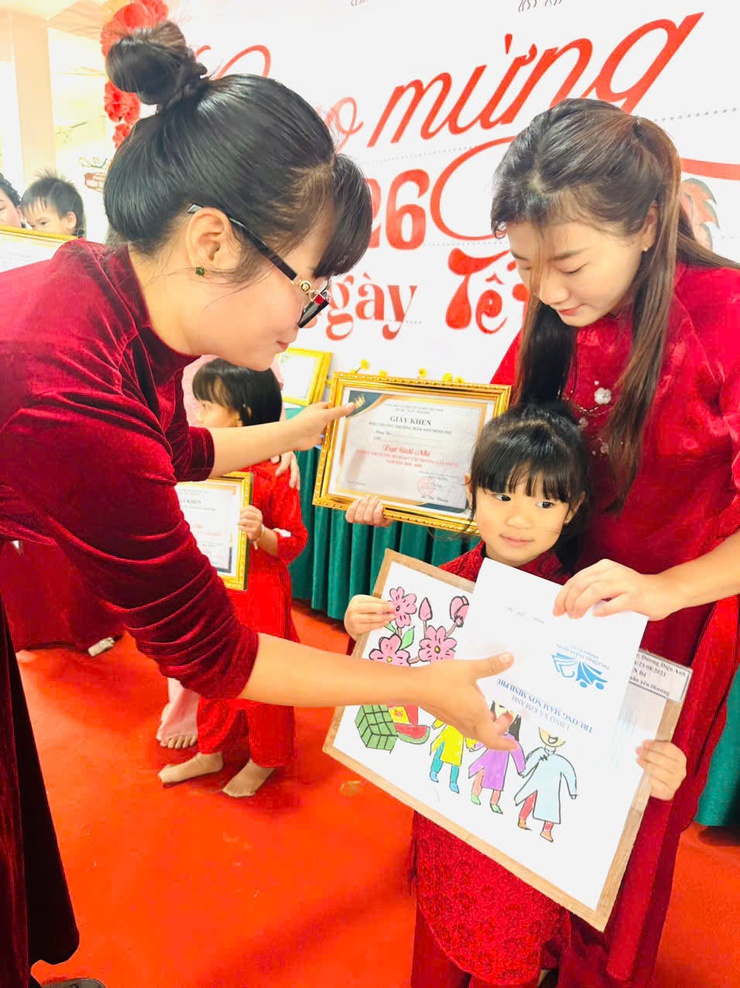 HỘI THI "EM VẼ ƯỚC MƠ XUÂN" – TOẢ SÁNG NHỮNG NÉT VẼ TUỔI THƠ.- Ảnh 8.