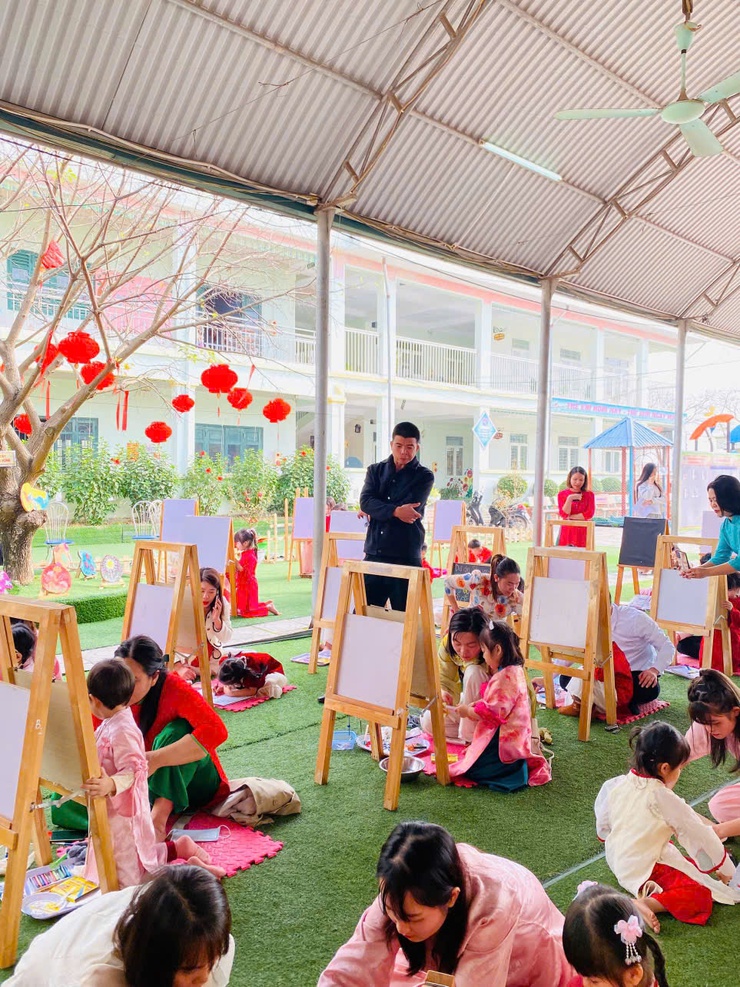 HỘI THI "EM VẼ ƯỚC MƠ XUÂN" – TOẢ SÁNG NHỮNG NÉT VẼ TUỔI THƠ.- Ảnh 5.