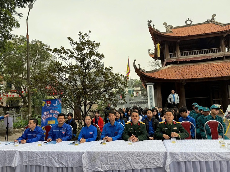 TUỔI XUÂN DÂNG ĐẢNG – DẤU ẤN SINH HOẠT CHÍNH TRỊ Ý NGHĨA CỦA TUỔI TRẺ TAM HƯNG- Ảnh 1.