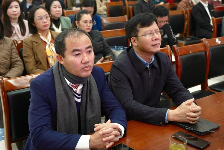 Xã Thiên Lộc tổ chức lớp bồi dưỡng chuyên đề Lịch sử Đảng năm 2026; Báo cáo kết quả Đại hội đại biểu toàn quốc lần thứ XIV Đảng cộng sản Việt Nam- Ảnh 9.