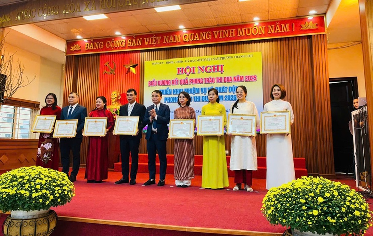 Thi đua yêu nước – đòn bẩy từ cơ sở trong vận hành chính quyền mới ở Thanh Liệt- Ảnh 10.