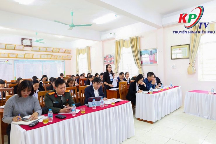 Đồng chí Bí thư Đảng ủy, Chủ tịch HĐND xã Kiều Phú Phạm Quang Tuấn dự sinh hoạt Đảng với Chi bộ Trường mầm non Liệp Tuyết- Ảnh 6.