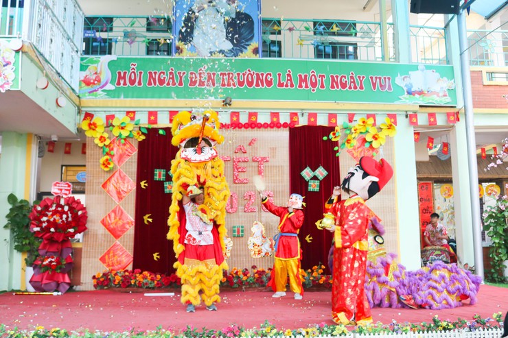 RỘN RÀNG "VUI HỘI MÙA XUÂN 2026" TẠI TRƯỜNG MẦM NON QUỐC OAI- Ảnh 7.