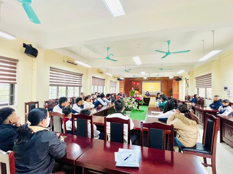 Công an xã Ô Diên chọn hướng đi bền vững, nhân văn trong phòng ngừa người chưa thành niên vi phạm pháp luật- Ảnh 2.