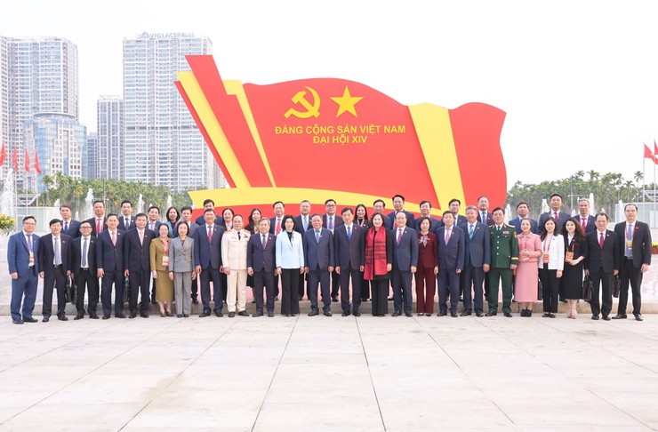 Tiếp nối truyền thống của Đảng: Đảng bộ Thành phố Hà nội xây dựng mô hình lãnh đạo hiện đại - chuyên nghiệp- vì dân- Ảnh 2.