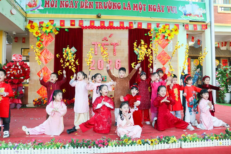 RỘN RÀNG "VUI HỘI MÙA XUÂN 2026" TẠI TRƯỜNG MẦM NON QUỐC OAI- Ảnh 13.