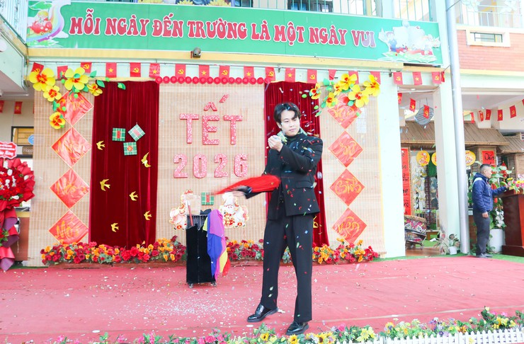 RỘN RÀNG "VUI HỘI MÙA XUÂN 2026" TẠI TRƯỜNG MẦM NON QUỐC OAI- Ảnh 14.